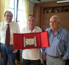 F.A.R. cambio al vertice